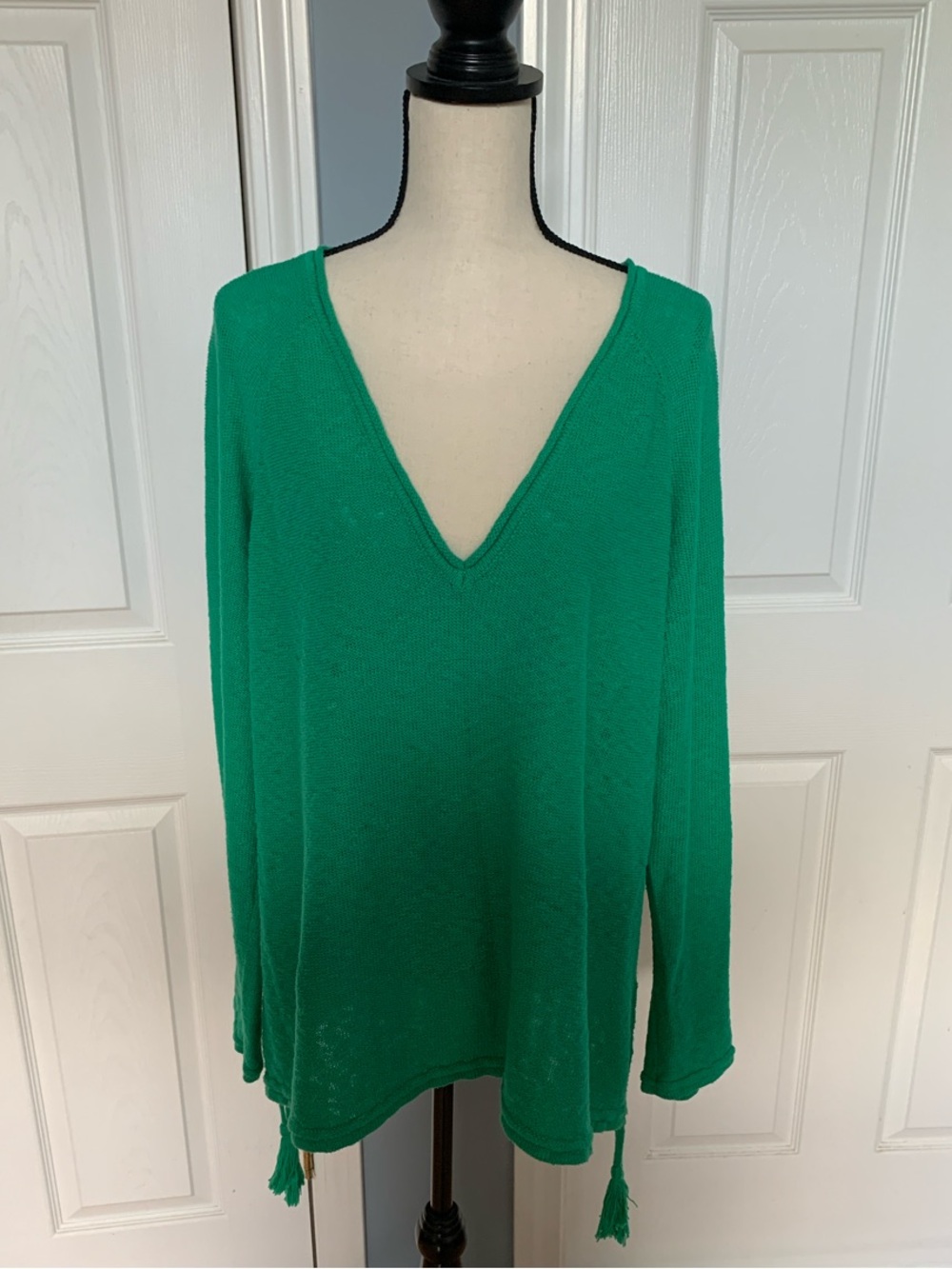 🌸LILLY PULITZER LIGHTWEIGHT SWEATER🌸